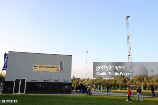 Made In Belgiumfc Strombeek, Illustration Illustratie, Ik Sport, Jij Sport....Wij Sporten In Het Nederlands, Je Fais Du Sport, Tu Fais Du...