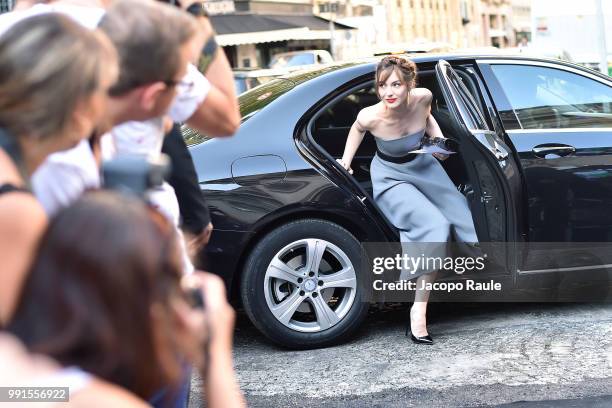 Louise Bourgoin arrives at the 'Vogue Foundation Dinner 2018' at Palais Galleria on July 3, 2018 in Paris, France.