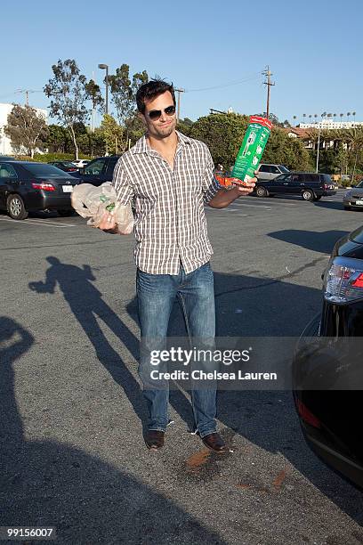 Actor Scott Elrod is seen on May 11, 2010 in Venice, California.