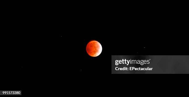 eclipse lunar - total eclipse stock pictures, royalty-free photos & images