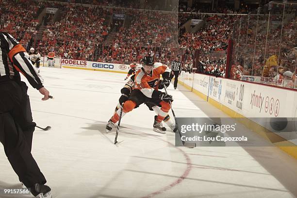 Philadelphia Flyers Claude Giroux in action vs Boston Bruins. Game 4. Philadelphia, PA 5/7/2010 CREDIT: Lou Capozzola