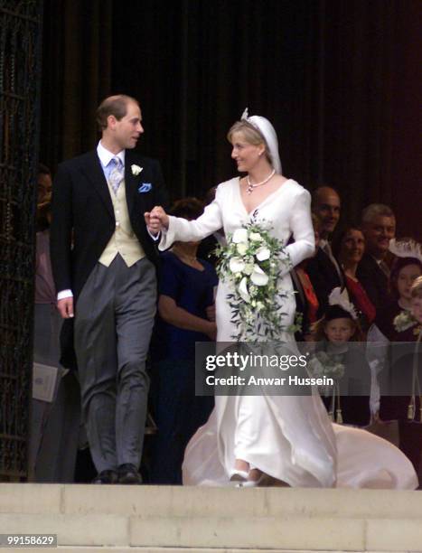 Edward and Saphie, the new Earl and Countess of Wessex on their wedding day in Windsor on June 19, 1999.