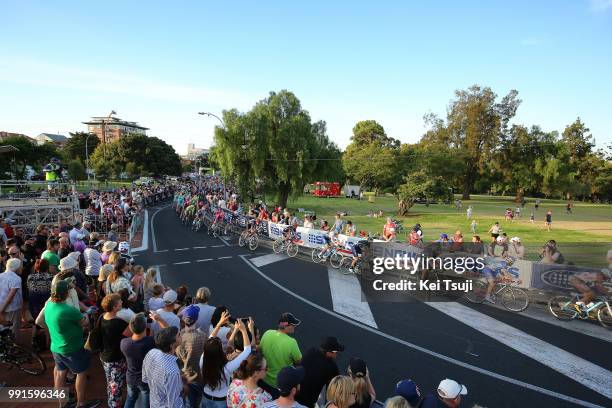 18Th Santos Tour Down Under - People'S Choice Classic 2016Illustration Illustratie, Peleton Peloton, Adelaide City Ville Stad, Fans Supporters,...