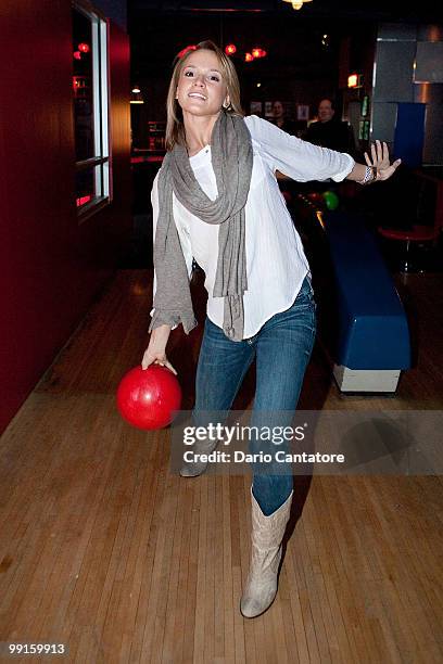 Actress Emily Padgett attends the 1st anniversary of Broadway's "Rock of Ages" celebration at Carnival at Bowlmor Lanes on May 12, 2010 in New York...