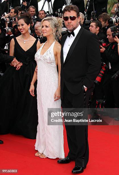 Russell Crowe and Danielle Spencer attend the Opening Night Premiere of 'Robin Hood' at the Palais des Festivals during the 63rd Annual International...