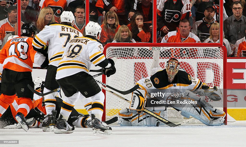 Boston Bruins v Philadelphia Flyers - Game Six