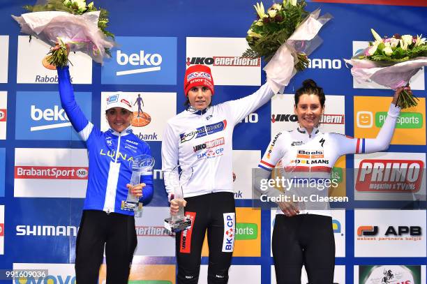 World Hoogerheide 2016 /Podium, Eva Lechner , Sanne Cant , Nikki Harris Celebration Joie Vreugde, Wereldbeker Coupe Du Monde, Wc, Tim De Waele