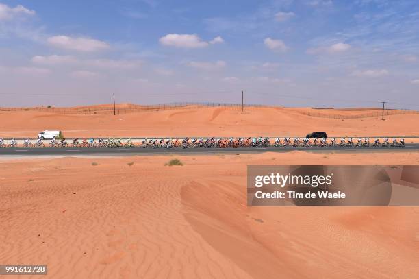 3Th Dubai Tour 2016, Stage 1 Illustration Illustratie, Peleton Peloton, Desert Sable Woestijn Zand, Landscape Paysage Landschap, Dubai - Fujairah /...