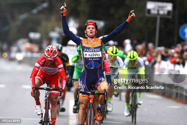 Gp Costa Degli Etruschi 2016Arrival/ Bole Grega Celebration Joie Vreugde/ Gavazzi Francesco / Ulissi Diego /San Vincenzo-Donoratico Tim De Waele