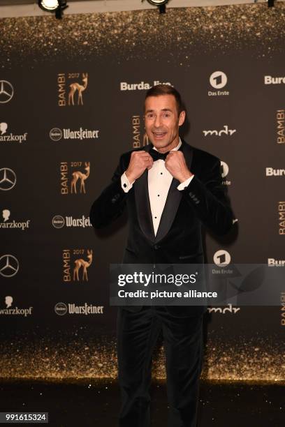 Moderator Kai Pflaume arriving to the awards ceremony of the 69th edition of the Bambi media prize in Berlin, Germany, 16 November 2017. Photo:...