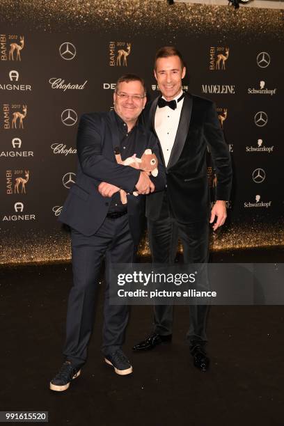 Moderators Elton and Kai Pflaume arriving to the awards ceremony of the 69th edition of the Bambi media prize in Berlin, Germany, 16 November 2017....