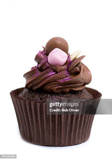 chocolate cupcake - cupcake stock pictures, royalty-free photos & images