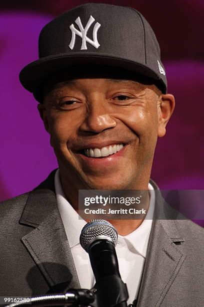 Russell Simmons speaks at the 2010 SESAC New York Music Awards at the IAC Building on May 12, 2010 in New York City.