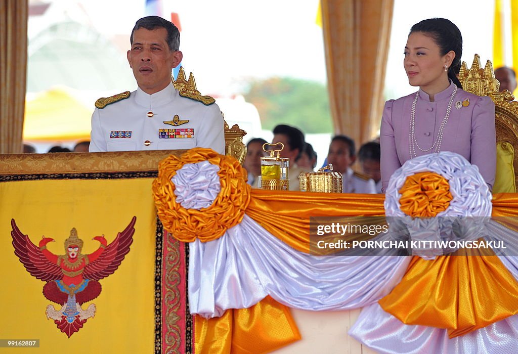 Thai Crown Prince Maha Vajiralongkorn (L