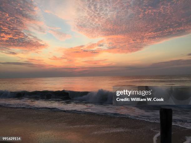 sunrise in ocean city maryland august 30, 2015 www.cooksquotes.com - www w w w w stockfoto's en -beelden