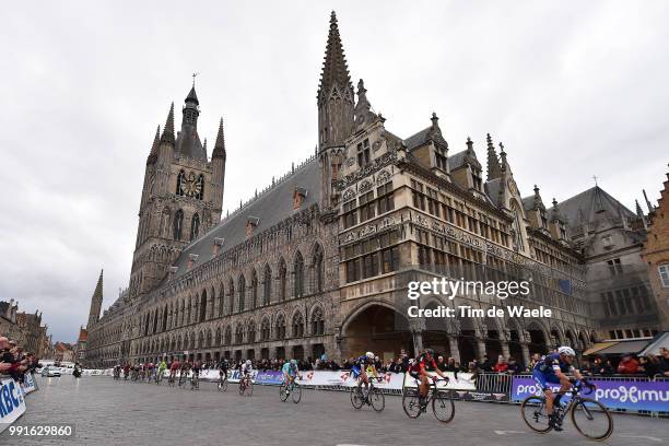 78Th Gent - Wevelgem 2016Illustration Illustratie, Ieper City Ville Stad Town Hall, Landscape Paysage Landschap, Peleton Peloton, Gent - Wevelgem /...