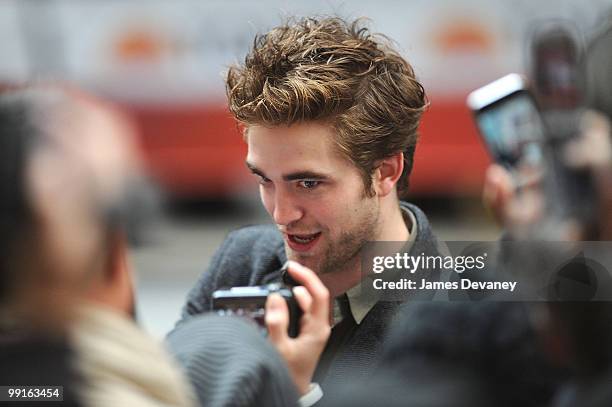 Robert Pattinson visits NBC's "Today" at NBC Studios on November 19, 2009 in New York City.