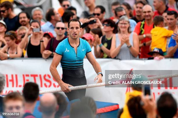 France's Renaud Lavillenie competes in the men's polevault event ahead of the IAAF Diamond League athletics meeting Athletissima in Lausanne on July...