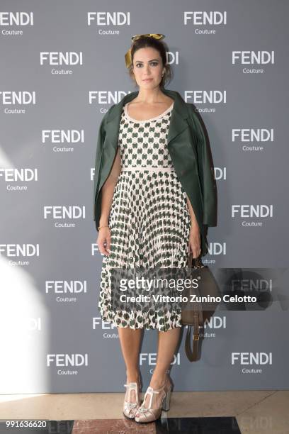 Mandy Moore attends Fendi Couture during Paris Fashion Week - Haute Couture Fall Winter 2018/2019 - on July 4, 2018 in Paris, France.