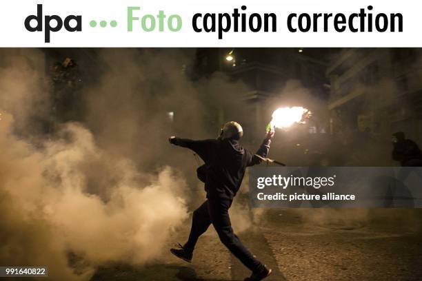 The object in the picture 99-916948 sent to you on 18 November 2017 via FTP was wrongly not identified. The correct name for the object is "Molotov...