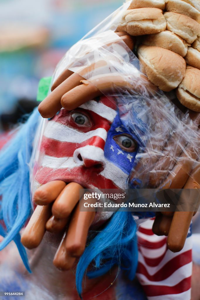 Competitive Eaters Gorge At Annual Nathan's Hot Dog Eating Contest