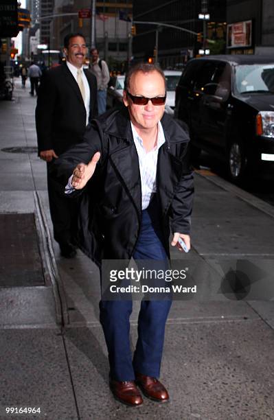 Michael Keaton visits "Late Show With David Letterman" at the Ed Sullivan Theater on May 12, 2010 in New York City.