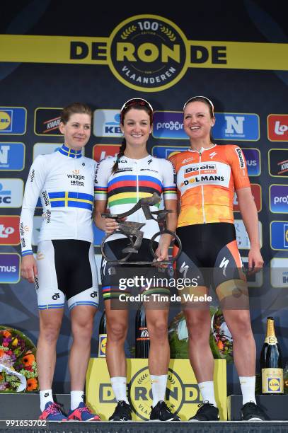 13Th Tour Of Flanders 2016, Women Podium, Johansson Emma / Armitstead Elizabeth / Blaak Chantal / Celebration Joie Vreugde, Oudenaarde - Oudenaarde /...