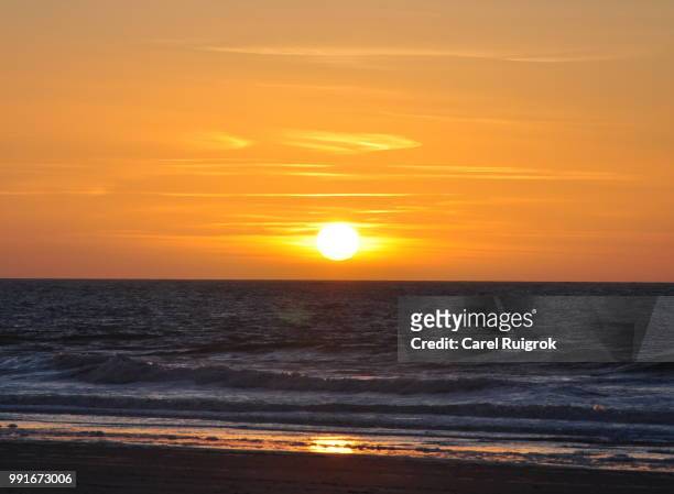 sundown @ beach burg haamstede - burg stock pictures, royalty-free photos & images