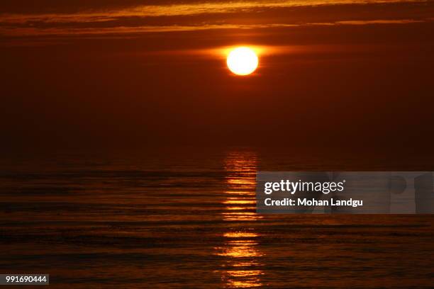 sun shine!! - 150th birth anniversary of mahamana madan mohan malaviya commemoration event stockfoto's en -beelden