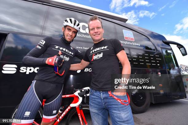 Steven De Jongh - Alberto Contador Alberto Contador / Steven De Jongh Sportsdirector Team Trek - Segafredo / Team Trek - Segafredo /