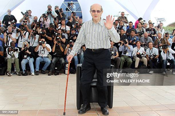 Portuguese director Manoel De Oliveira poses during the photocall of the film "O Estranho Caso de Angelica" presented in the Un Certain Regard...