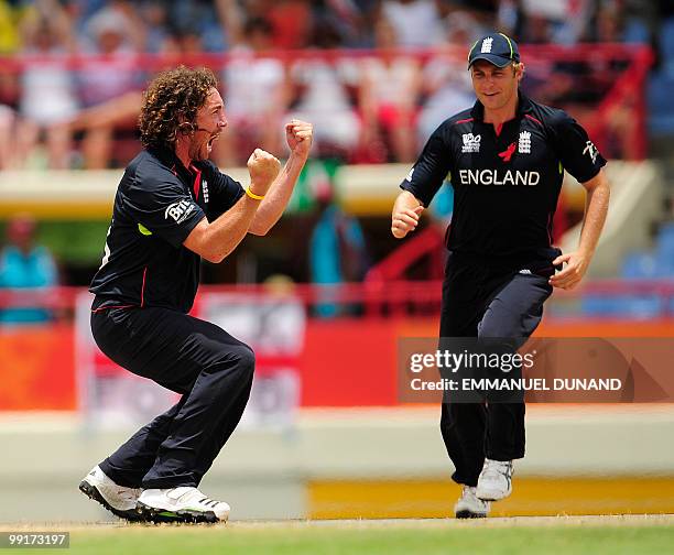 Robin Sidebottom 3,191 Sanath Stock Photos, High-Res Pictures, and Images - Getty Images