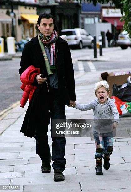 Gavin Rossdale and his son Kingston James McGregor Rossdale in Hampstead Heath on December 26, 2009 in London, England.