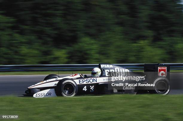Stefano Modena drives the Braun Tyrrell Honda Tyrrell 020 during the Grand Prix of Hungary on 11 August 1991 at the Hungaroring Circuit, Budapest,...