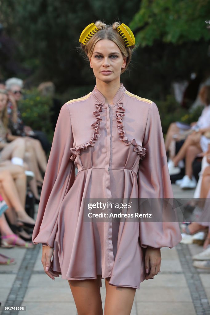Marcel Ostertag - Show - Berlin Fashion Week Spring/Summer 2019