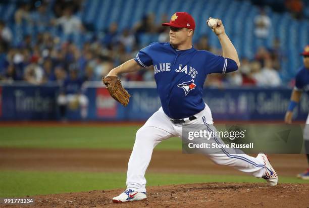 Toronto Blue Jays relief pitcher Aaron Loup as the Toronto Blue Jays fall to the New York Mets 6-3 at the Rogers Centre in Toronto. July 4, 2018.