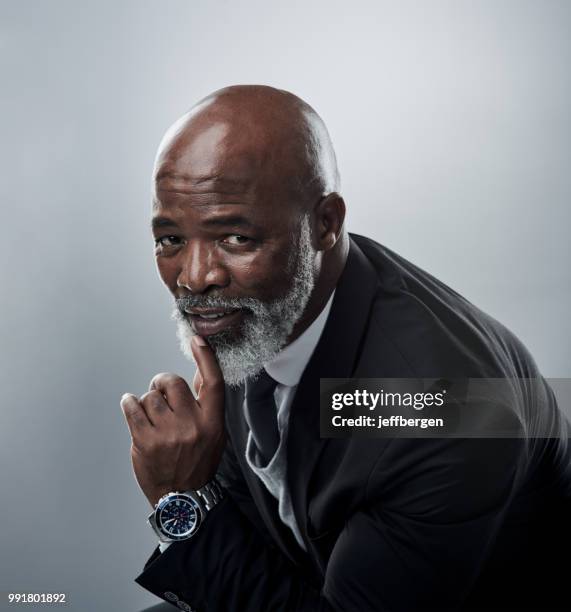 mijn verhaal is het bewijs dat je ook grote maken kunt - big beard stockfoto's en -beelden