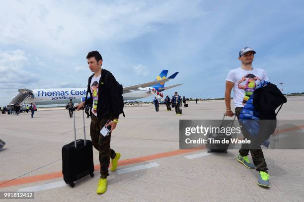 97Th Tour Of Italy 2014, Restday 1 Team Neri Sottoli /Flight Transfert From Dublin Towards Bari / Rustdag Jour De Repos Rest Day /Giro Tour Ronde Van...