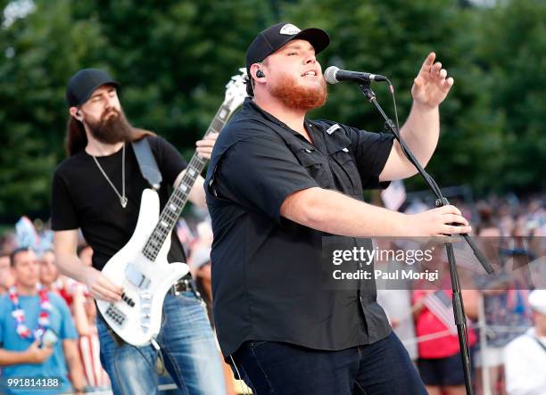 Acclaimed multi-platinum country music singer-songwriter and winner of the iHeartRadio Music Award for Best New Country Artist Luke Combs performs at...