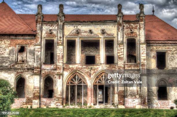 electric castle - romanian ruins stock pictures, royalty-free photos & images