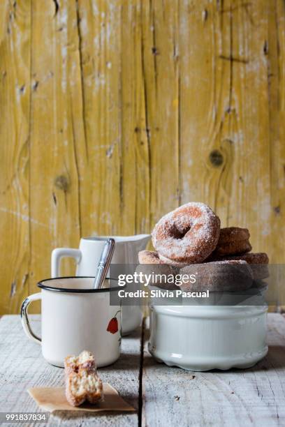 fried rosquillas - rosquillas ストックフォトと画像