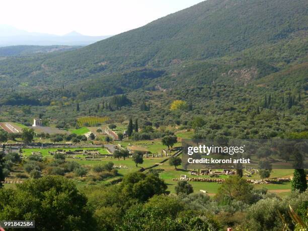 ancient messini - messini imagens e fotografias de stock