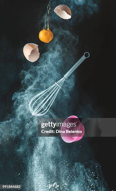 23 Flour Explosion Kitchen Stock Photos, High-Res Pictures, and Images ...