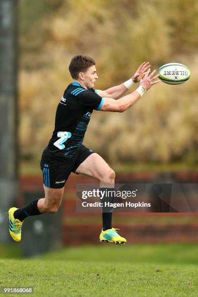 Beauden Barrett in action during a Hurricanes Super Rugby training session at Rugby League Park on July 5, 2018 in Wellington, New Zealand.