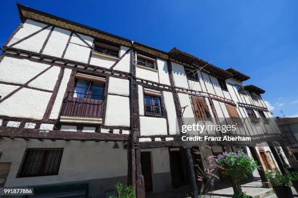studework house in covarrubias, arlanza river valley, castile and leòn, spain - covarrubias stock pictures, royalty-free photos & images