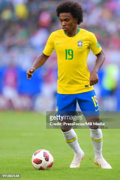 Willian of Brazil in action during the 2018 FIFA World Cup Russia Round of 16 match between Brazil and Mexico at Samara Arena on July 2, 2018 in...