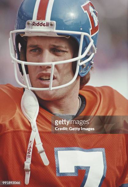John Elway, Quarterback for the Denver Broncos during the National Football Conference East game against the Arizona Cardinals on 16 December 1989 at...