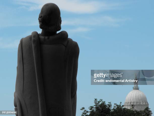 roger williams and the state house - buddha state stock pictures, royalty-free photos & images