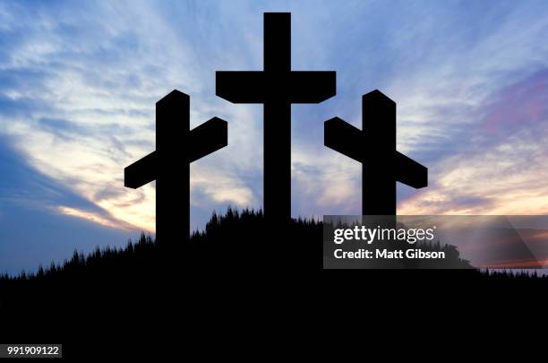 jesus christ crucifixion on good friday silhouette - jesus is alive stock pictures, royalty-free photos & images