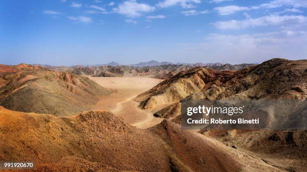 egyptian desert of stones - binetti stock pictures, royalty-free photos & images